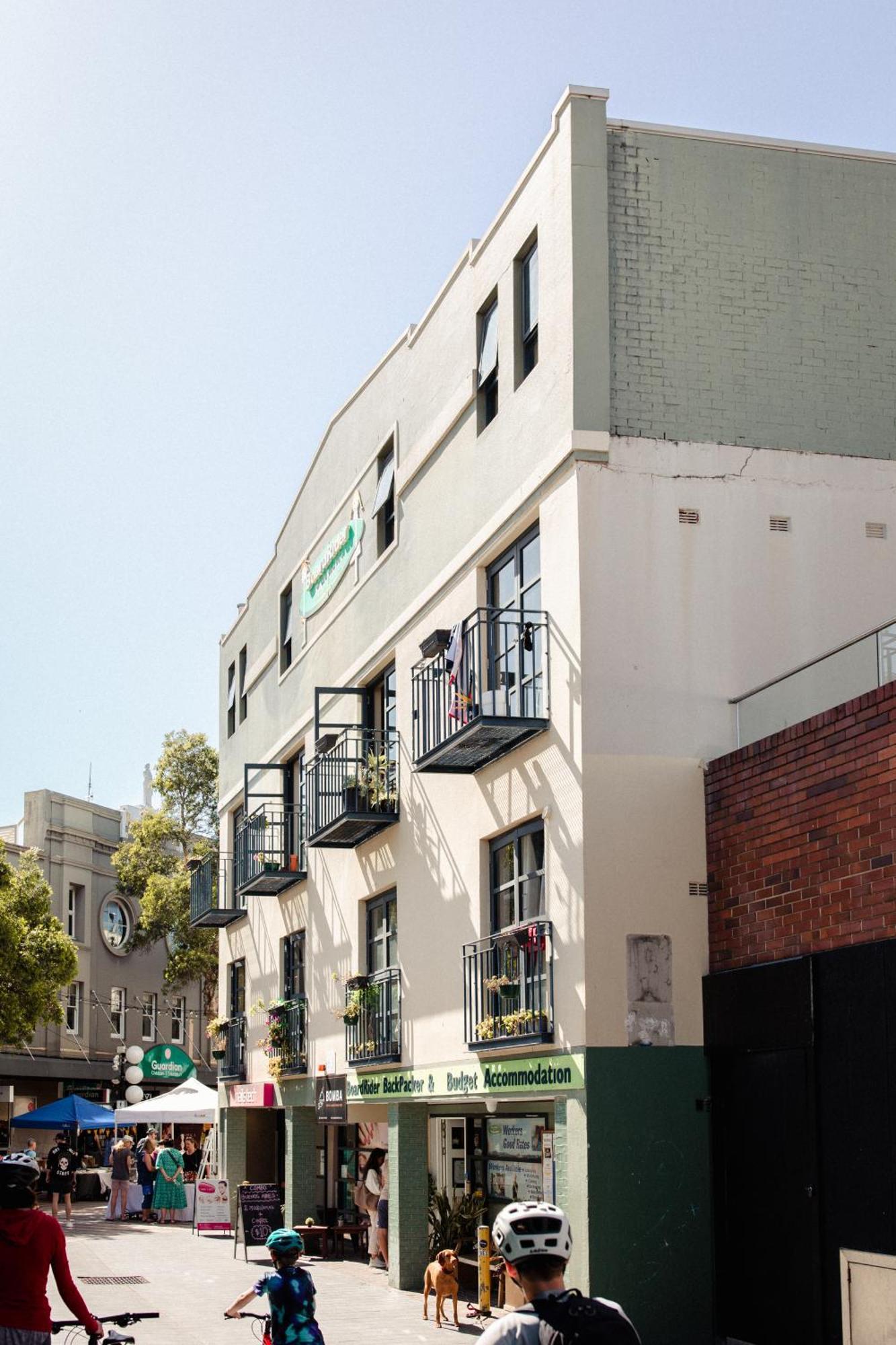 Boardrider Backpackers And Budget Motel Sydney Exterior photo