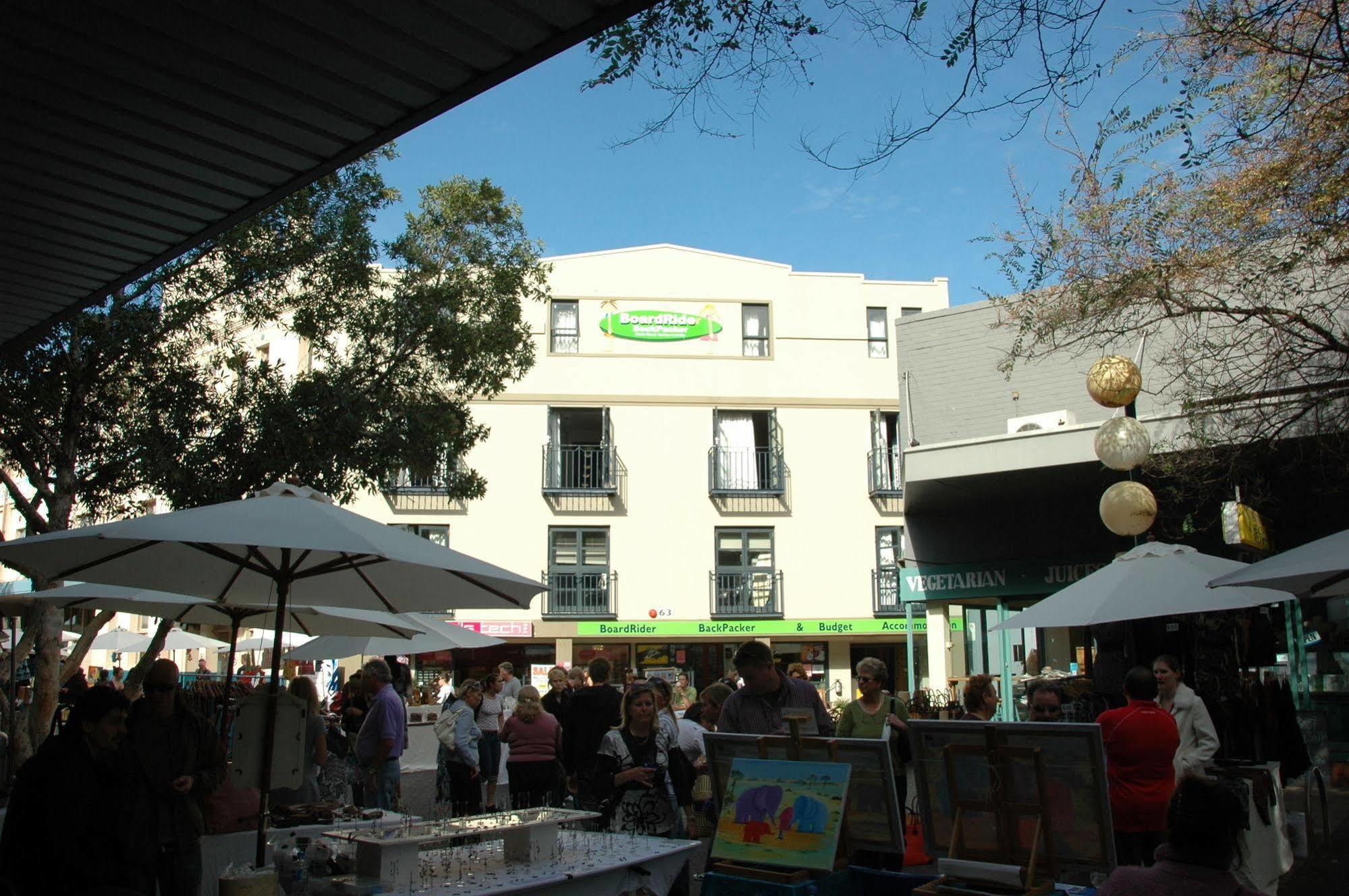 Boardrider Backpackers And Budget Motel Sydney Exterior photo